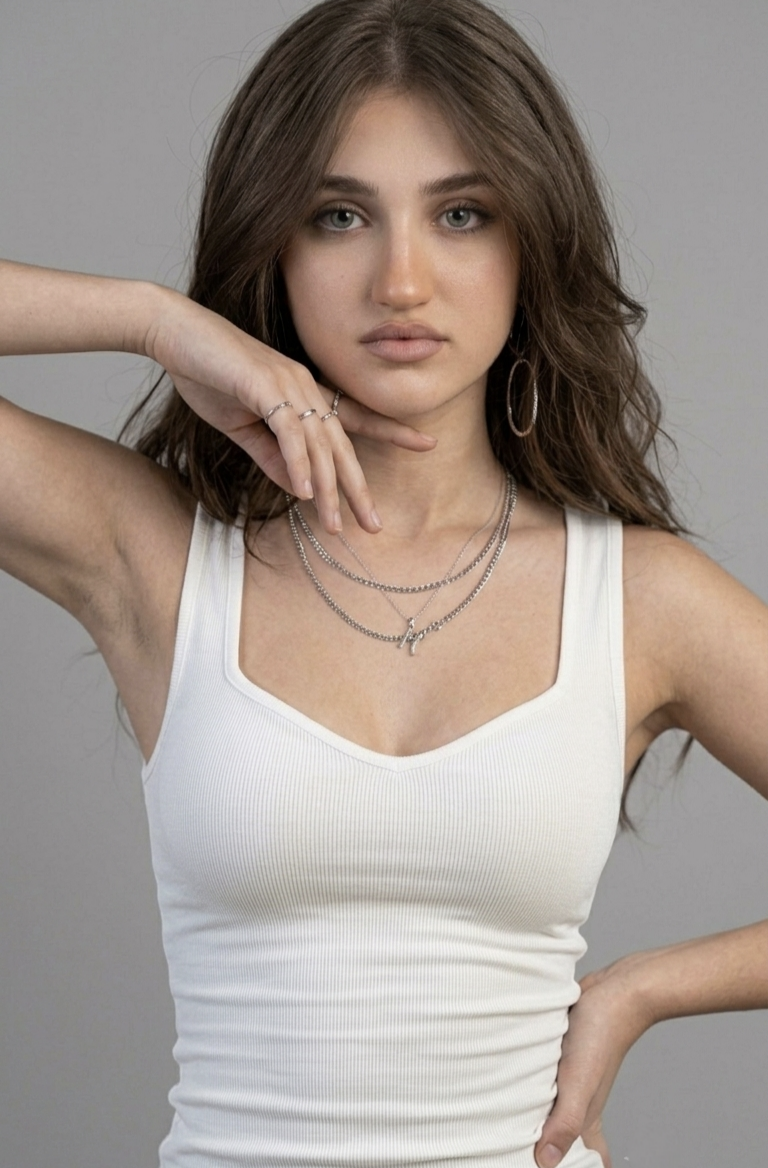 Ribbed V-Neck Tank Top – White